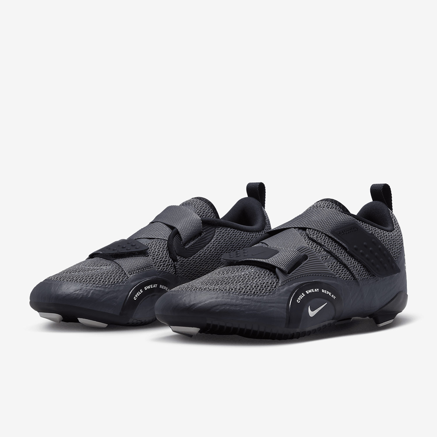 Men Shoes Nike - Sepatu Latihan Olahraga Pria Nike Authentic
