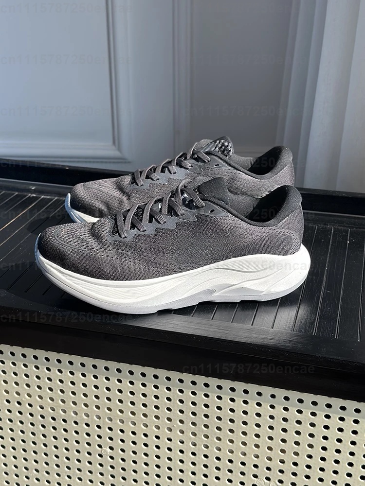 Sepatu Lari dan Olahraga Kasua - Men'S Shoes Hoka ulasan dan harga
