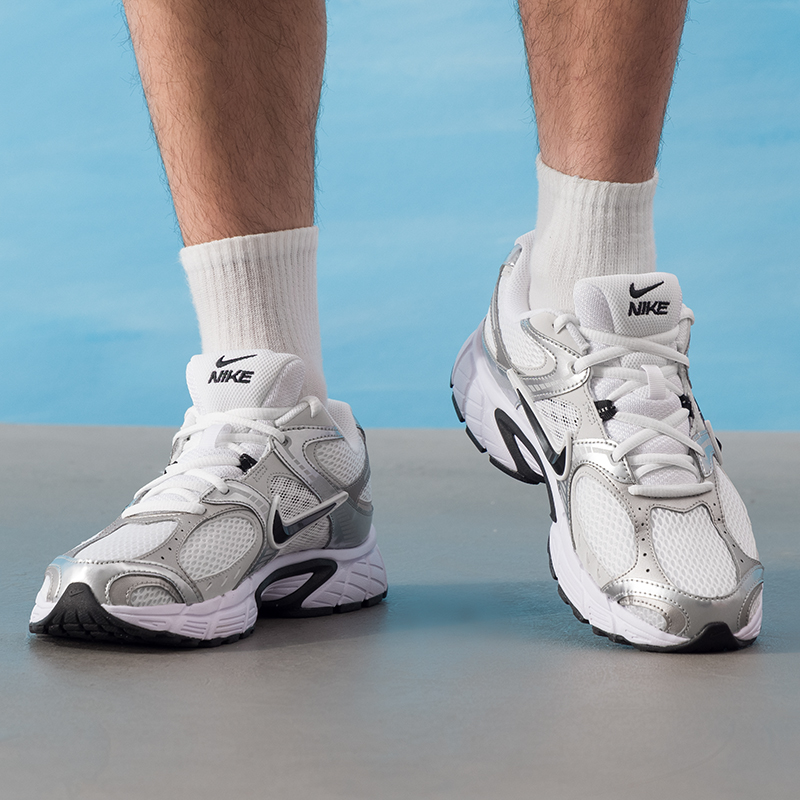 Sepatu Olahraga Pria Nike (Nik - Men'S Shoes V5 Rnr ulasan dan harga