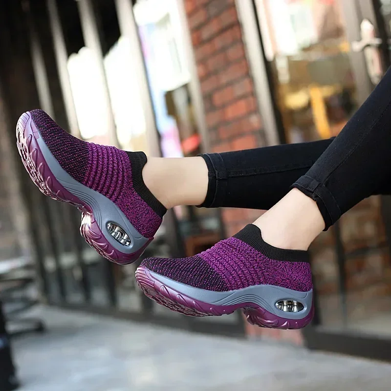 Sepatu tenis dan Gym pria, Sne - Men'S Shoes Size 43 In Us ulasan dan harga